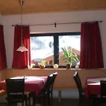 Gaestehaus Woell Гостевой дом